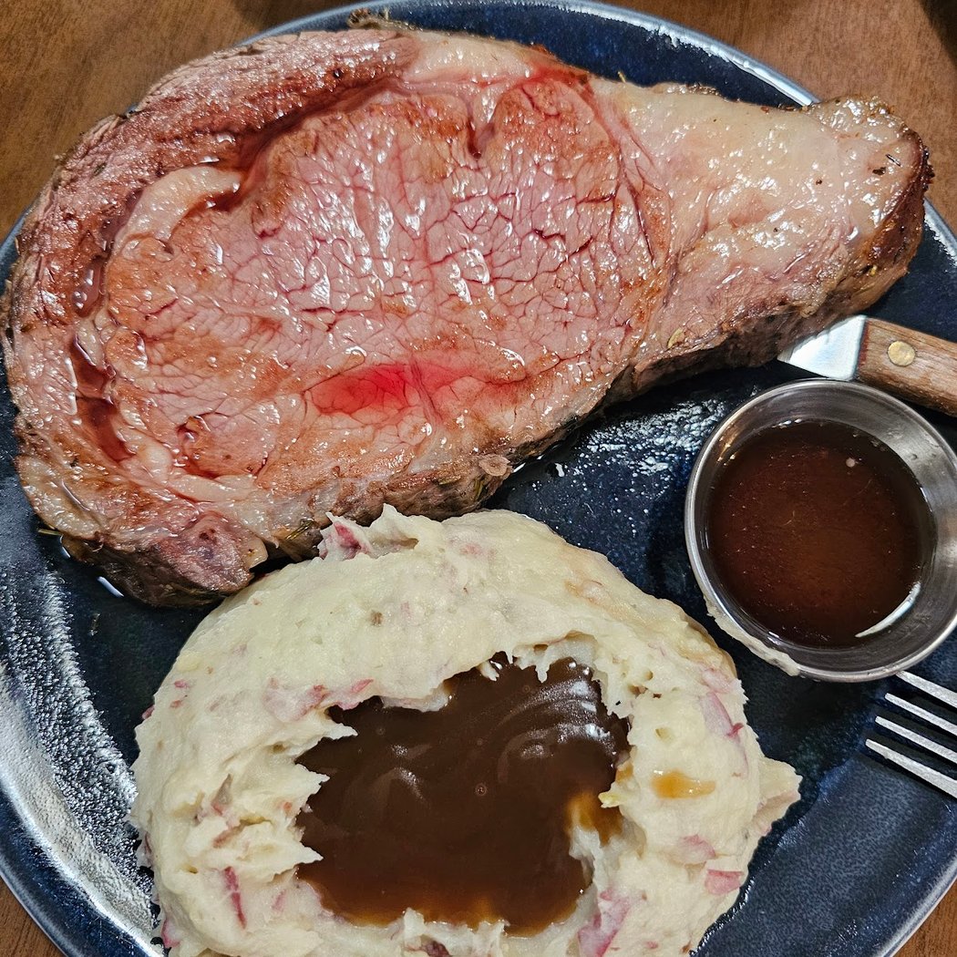 Great Lakes Grill 5